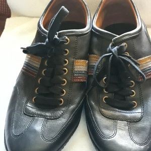 Men's shoes